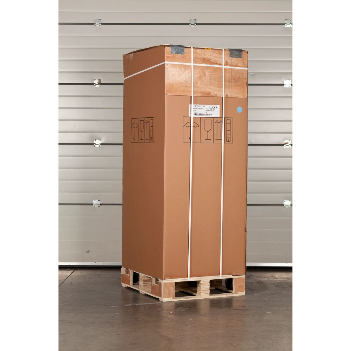 Tefcold RF710 Upright Freezer 2 Tefcold RF710 Upright Freezer - Image 2